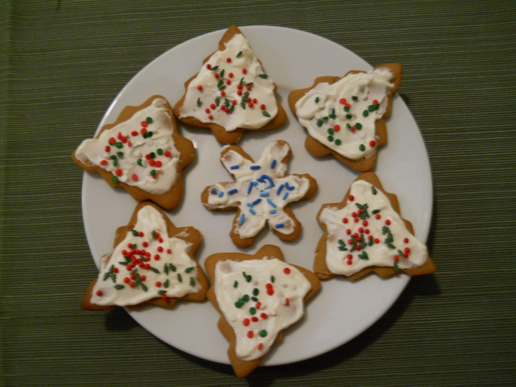Gingerbread Cookies with Creamy Cream Cheese Icing