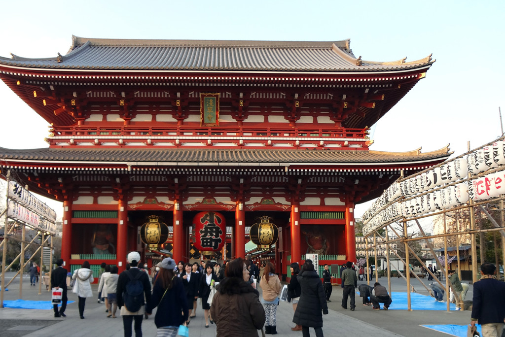 宝蔵門 "Treasure-House Gate" Hozomon at Sensoji Temple