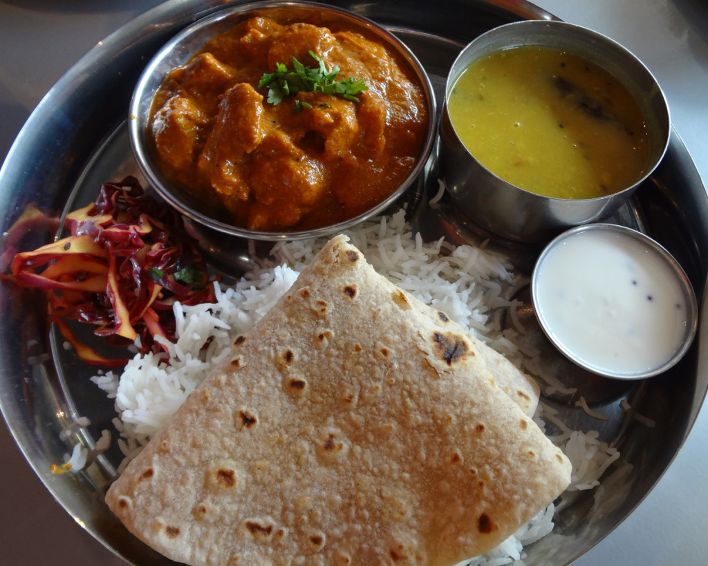 Buttered chicken with daal and naan
