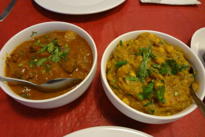 Purnima lamb tandoori medium spicy and the chickpea and eggplant dish