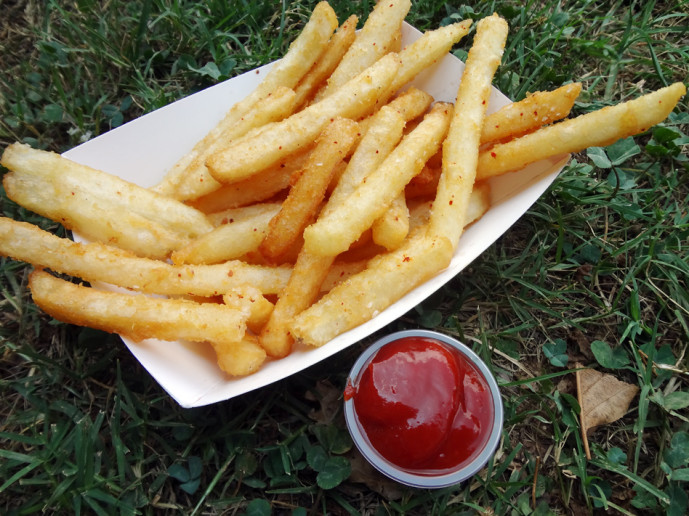 Sesame oil fries with chipotle ketchup